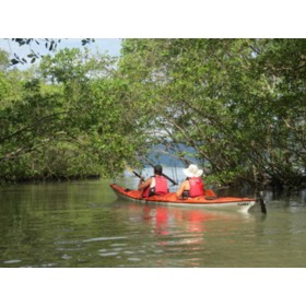 Passeio de Caiaque